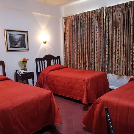 Hotel 5A Avenida-2